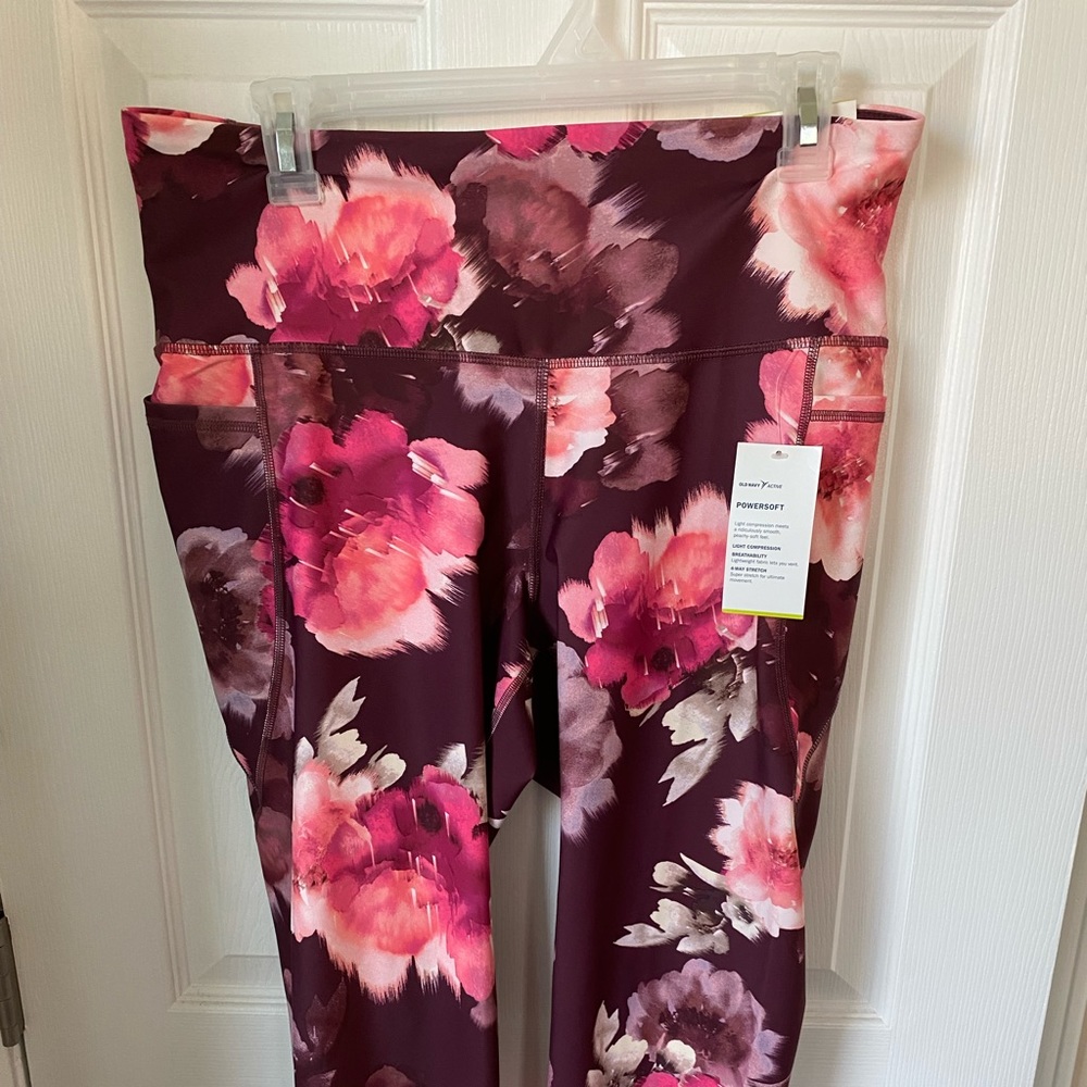 Old Navy Active Leggings